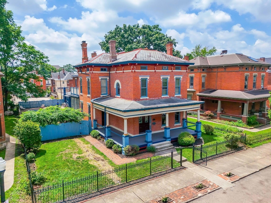 63 Smith Place, Columbus, OH 43201 - photo 1