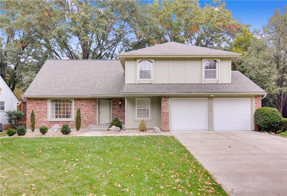 12318 W 102nd St, Lenexa, KS 66215 - photo 1
