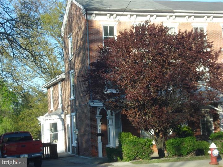 101 S Main St, Spring City, PA 19475 - photo 1