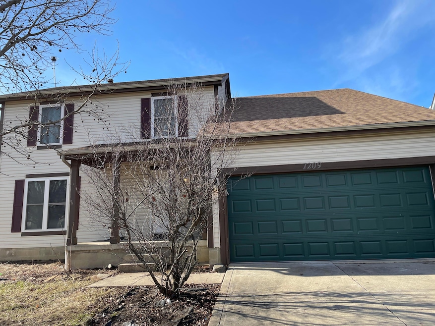 1209 Riegelwood Ln, Columbus, OH 43204 - photo 1