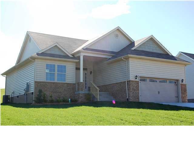 79 Berger Farm Dr, Mount Washington, KY 40047 - photo 1