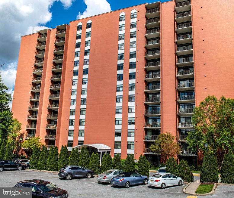 Dulaney Towers unit 207, Towson, MD 21204 - photo 1