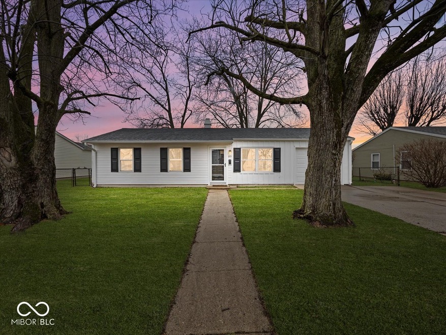 605 Amos Rd, Shelbyville, IN 46176 - photo 1