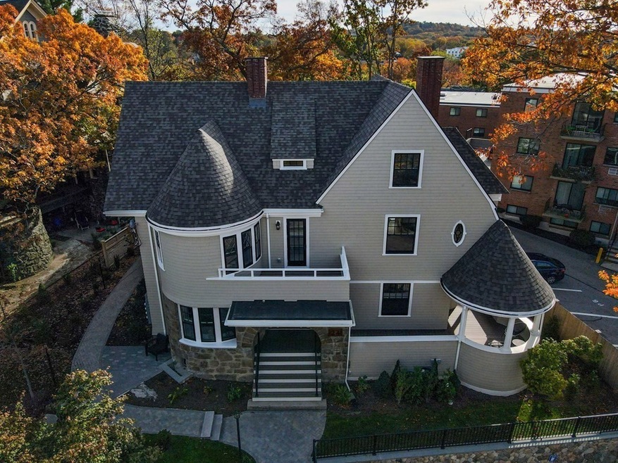 24 Selkirk Rd unit 1, Brighton, MA 02135 - photo 1