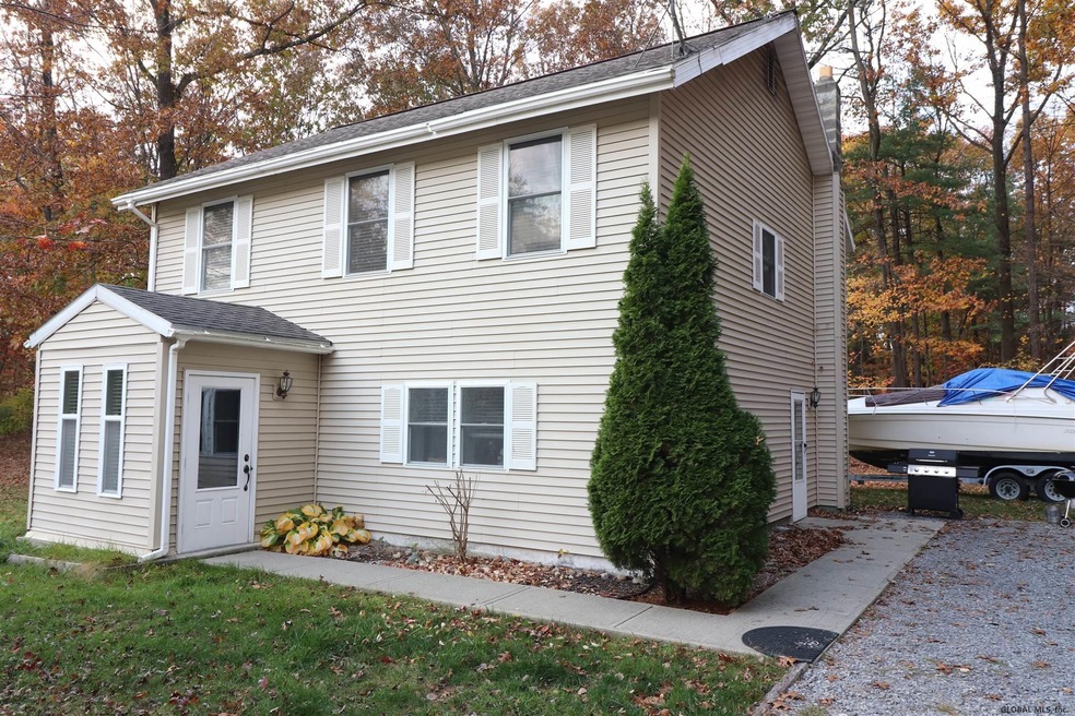 3 Jones Ct, Saratoga Springs, NY 12866 - photo 1