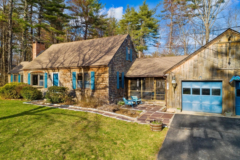 245 Juniper Ridge, Henniker, NH 03242 - photo 1