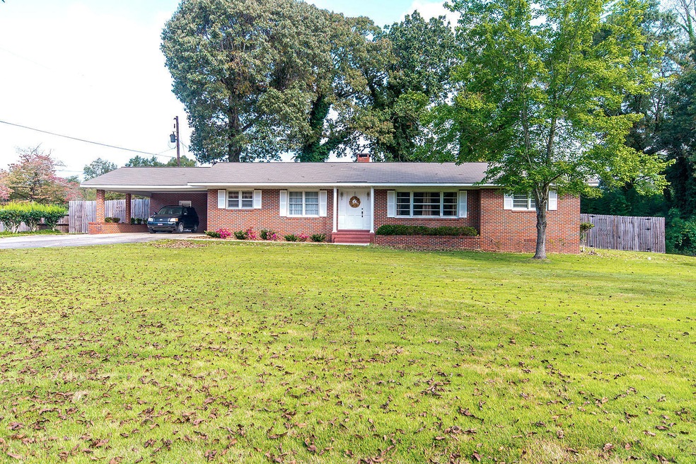 1914 Dobbs Road