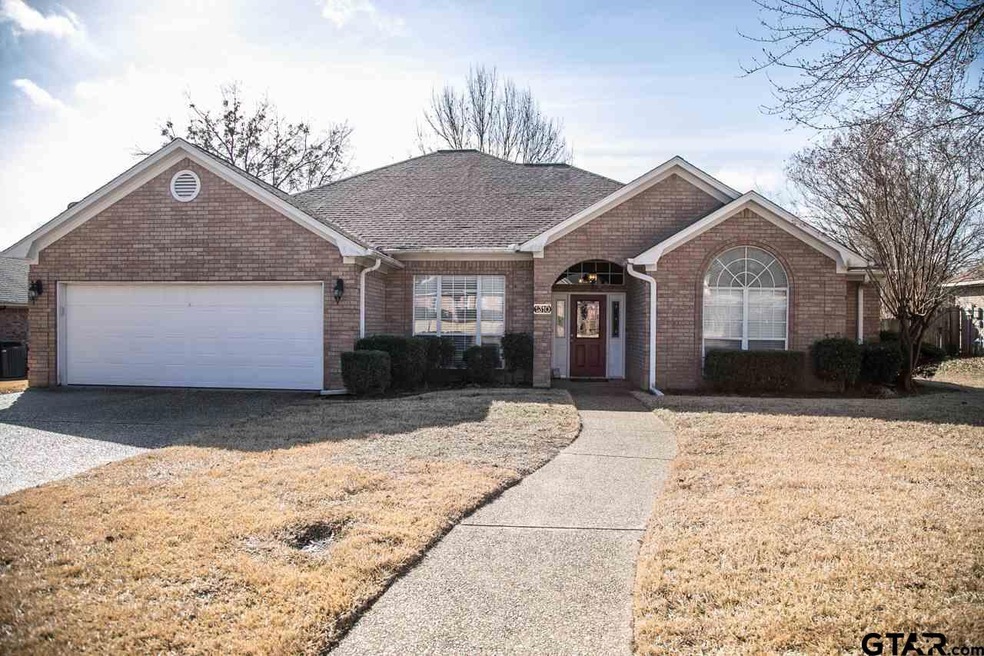 1310 1310 Spring Branch Dr, Tyler, TX 75703 - photo 1
