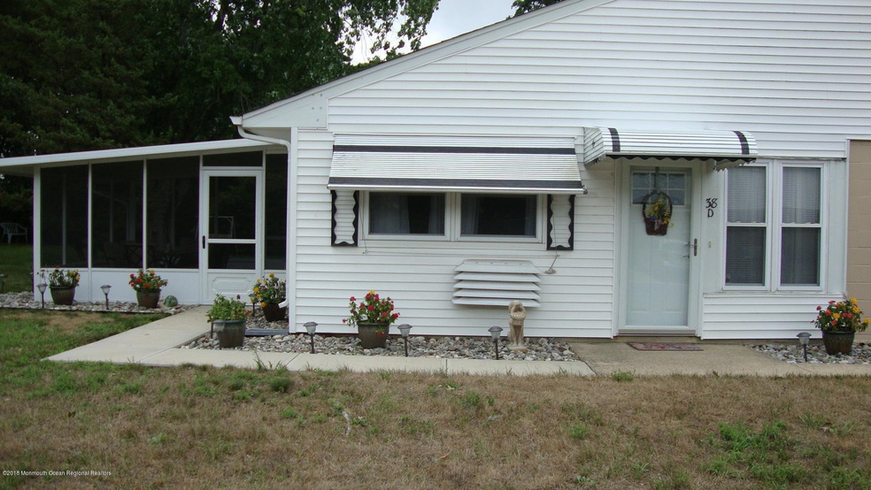38-d Crestwood Court 048