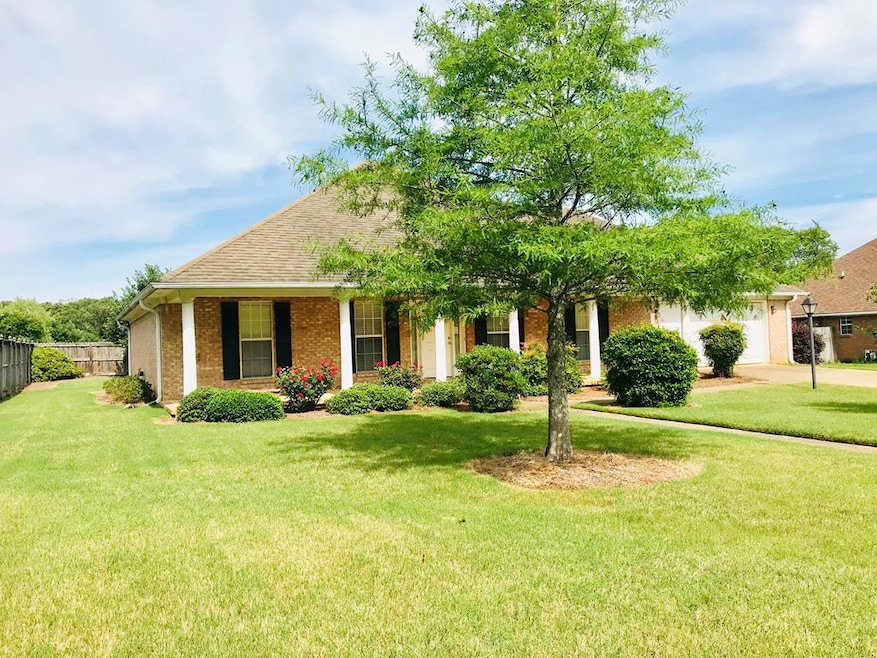 1006 Scarlett Dr, Oxford, MS 38655 - photo 1