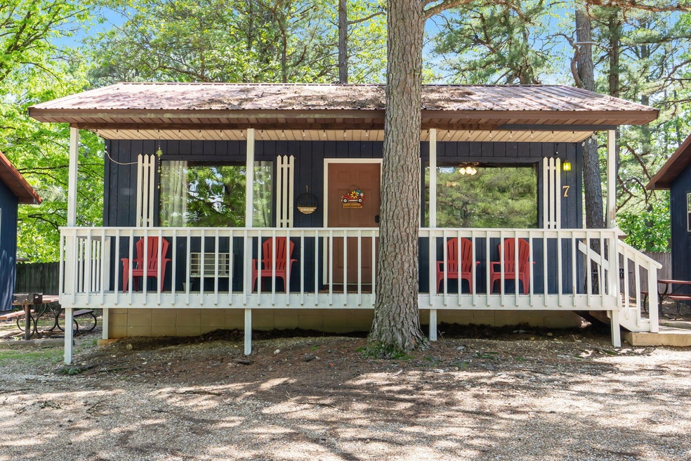 5424 State Hwy 265 Cottage 7 (2)