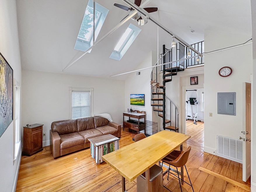 20 Porter St unit 3, Jamaica Plain, MA 02130 - photo 1