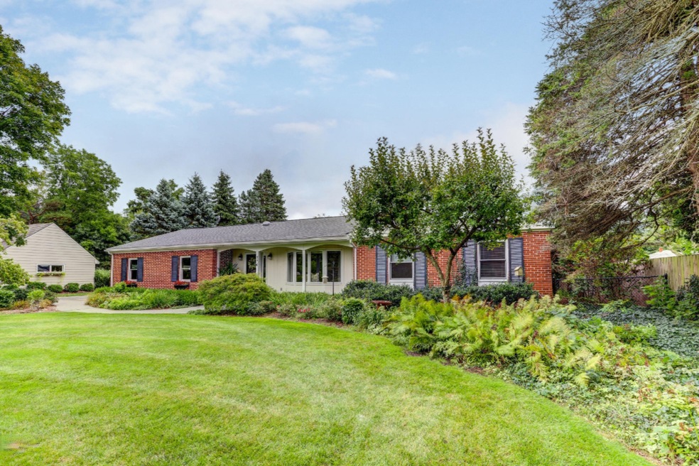776 W 24th St, Holland-1