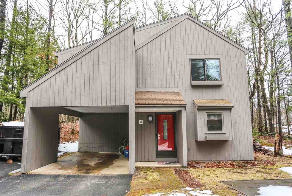189 Coburn Woods, Nashua, NH 03063 - photo 1