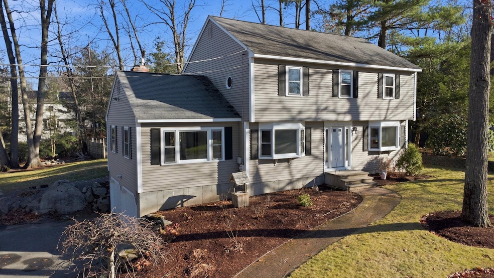 9 Byron Dr, Nashua, NH 03062 - photo 1