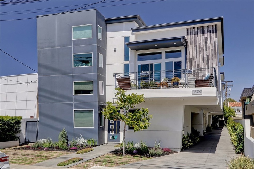 2307 Vanderbilt Ln unit B, Redondo Beach, CA 90278 - photo 1