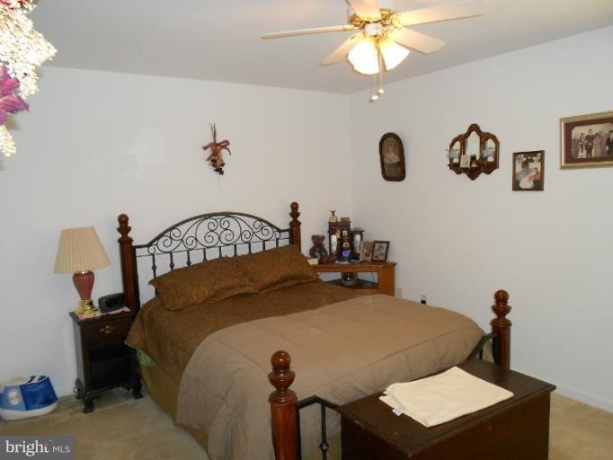 764 Rutherford Dr, Greencastle, PA 17225 - photo 1