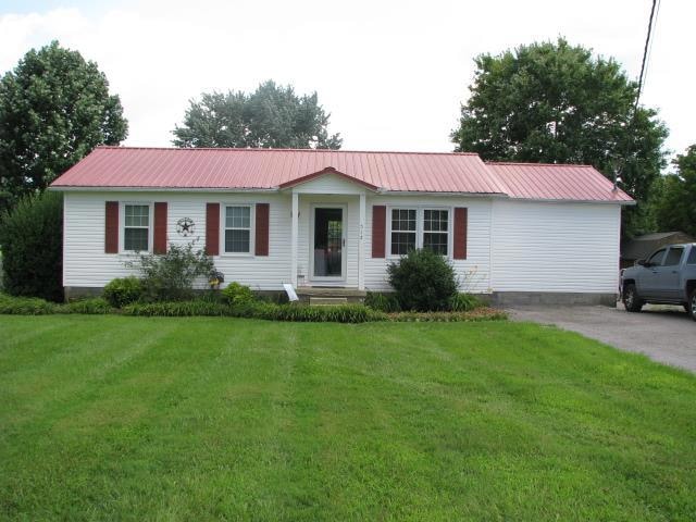 515 Philpot Rd, Bell Buckle, TN 37020 - photo 1