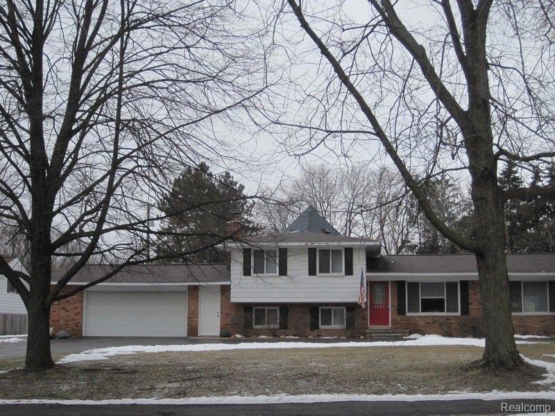 Front of Home.jpg
