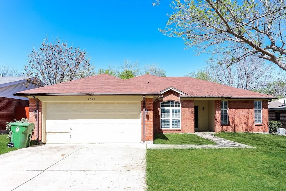 For Rent $2,200/month