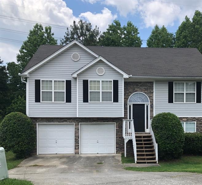GOLDEN OPPORTUNITY to PURCHASE in DUNCAN PARK and 