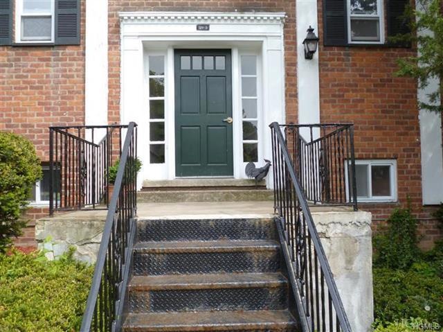 129 S Highland Ave unit 6A, Ossining, NY 10562 - photo 1