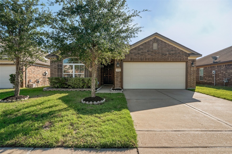 8018 Cory Hollow Ct, Houston, TX 77040 - photo 1