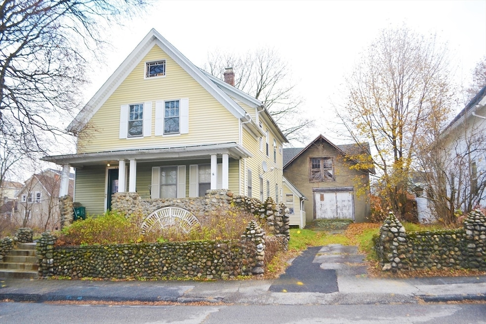 123 Mayfield St unit 2nd Floor, Worcester, MA 01602 - photo 1