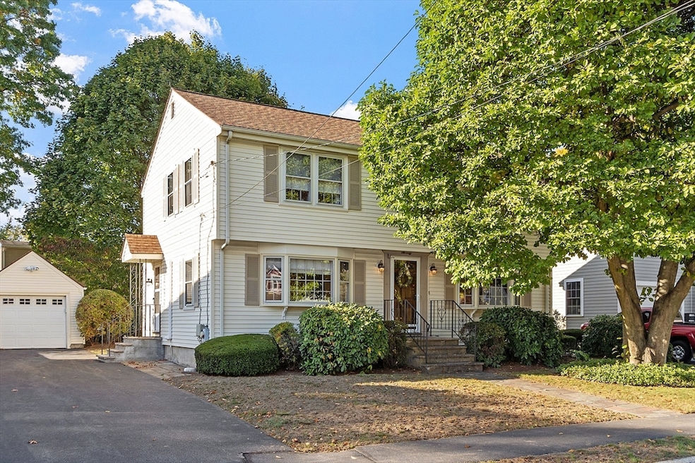 70 Canterbury Rd, Waltham, MA 02453 - photo 1