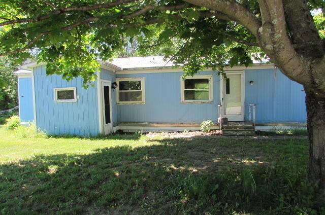 140 Main Rd Mattawamkeag 008