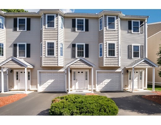 262 Littleton Rd unit 4, Chelmsford, MA 01824 - photo 1
