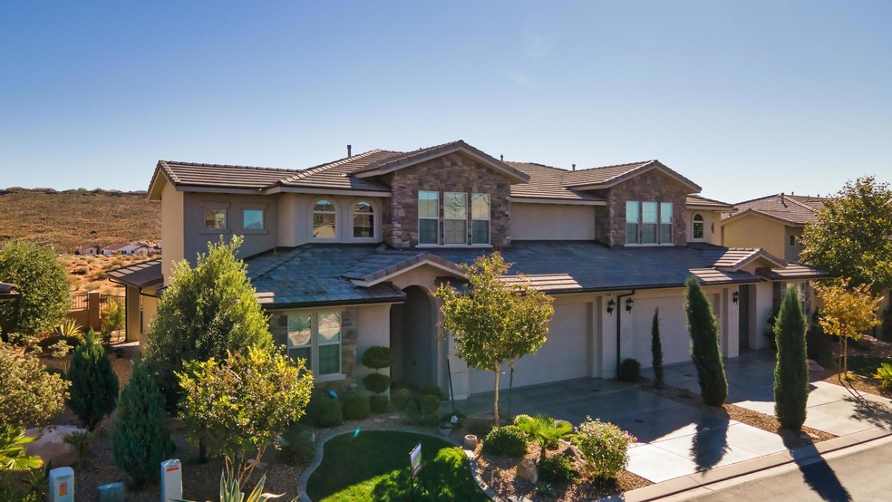 1056 N Casitas Hill Loop - www.lystpros.