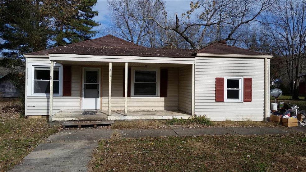 338 Snell Rd, Shelbyville, TN 37160 - photo 1