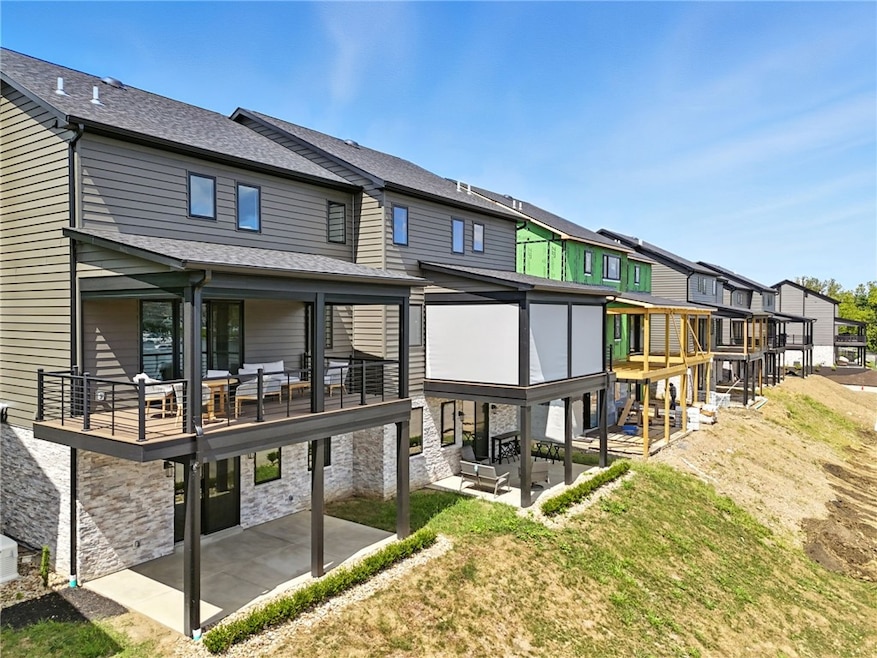 120 Miramar Dr, O'Hara, PA 15238 - photo 1