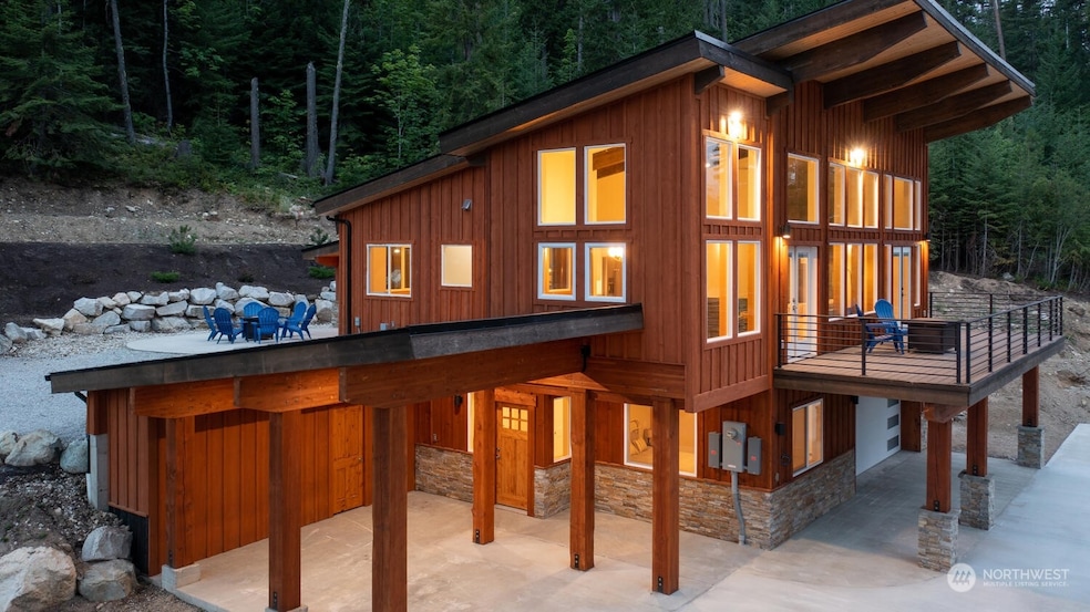 Sold $1,036,000 • Co-Listing Agent