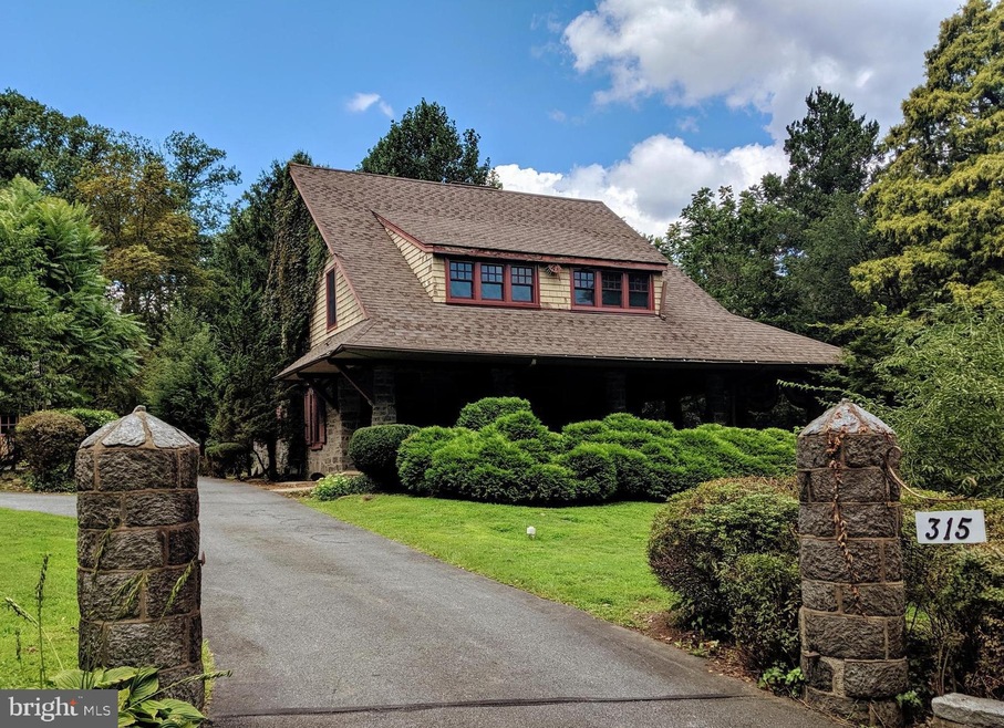 315 Copples Ln, Wallingford, PA 19086 - photo 1