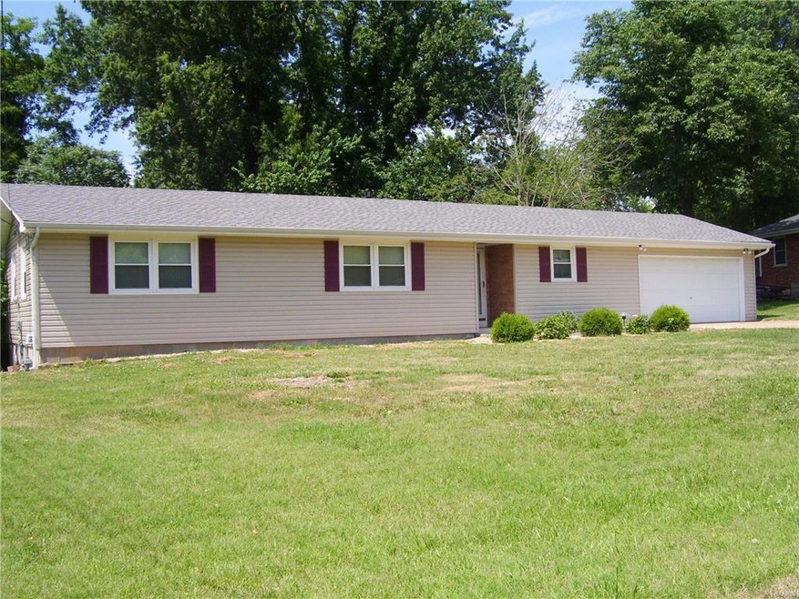 53 Eberhart Dr, Caseyville, IL 62232 - photo 1