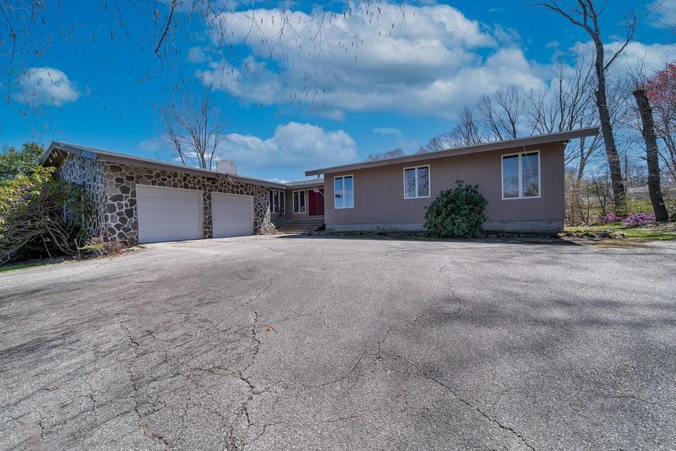 232 Elena St, Cranston, RI 02920 - photo 1