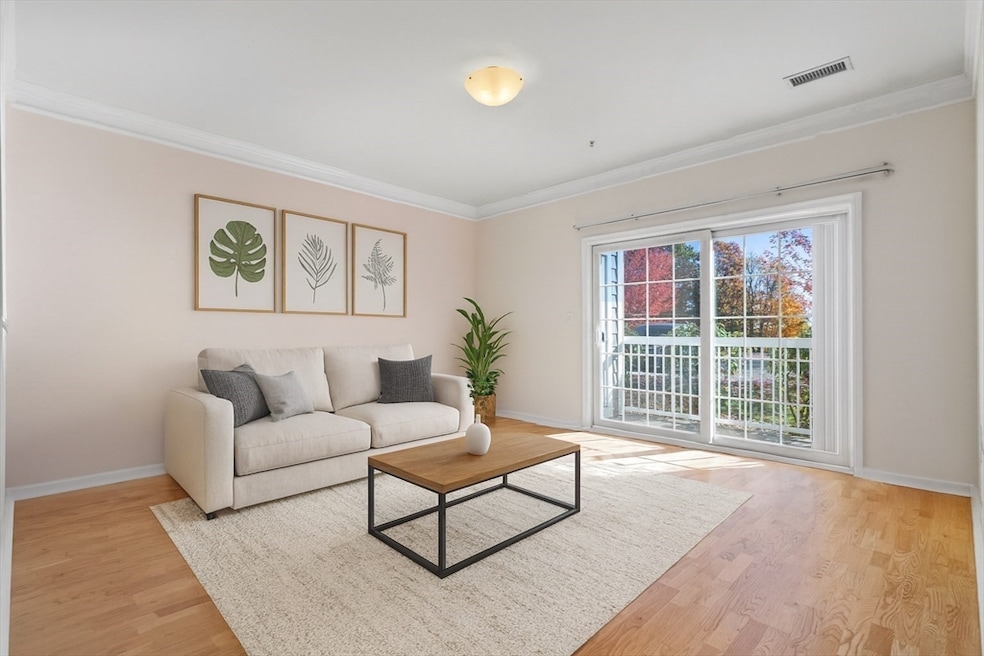 For Sale $550,000 • Co-Listing Agent