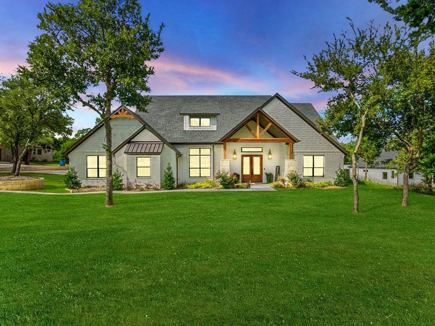 109 Helton, Granbury, TX 76049 - photo 1