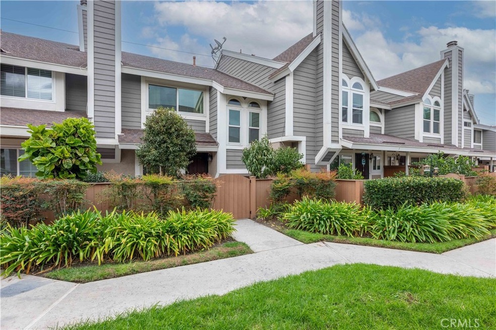 12115 Foster Rd unit 2, Norwalk, CA 90650 - photo 1