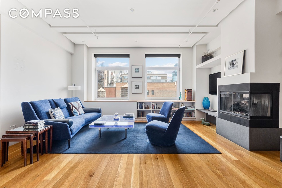 Pending $2,350,000 • Co-Listing Agent