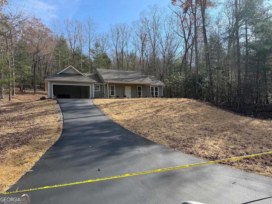 6107 Martin Heights Dr, Young Harris, GA 30582 - photo 1