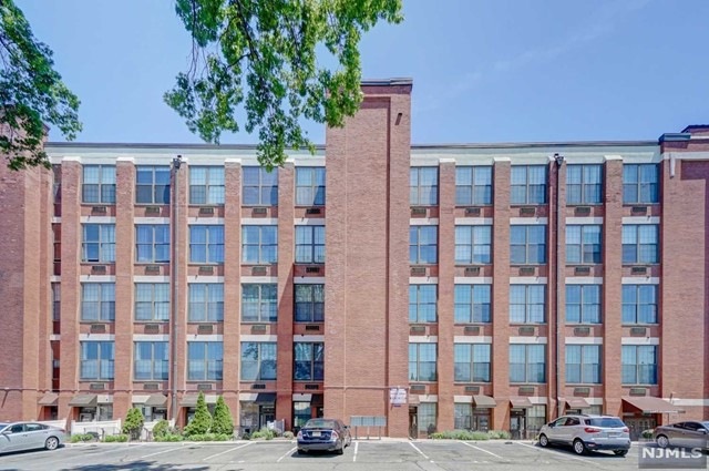 366 Trenton Ave unit 2H, Paterson, NJ 07503 - photo 1