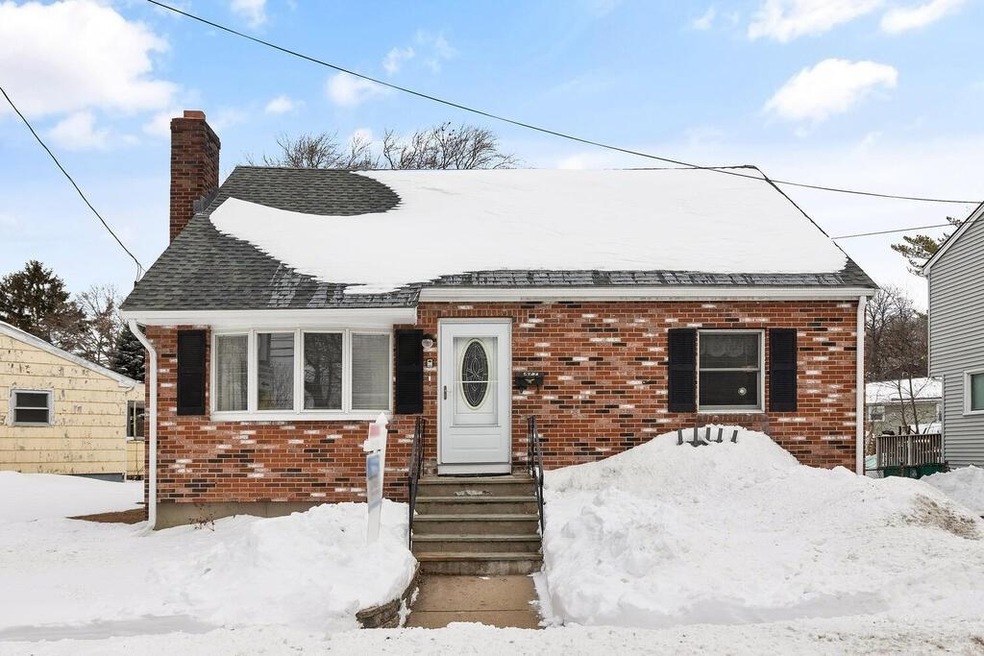 477 Walnut St, Lynn, MA 01905 - photo 1