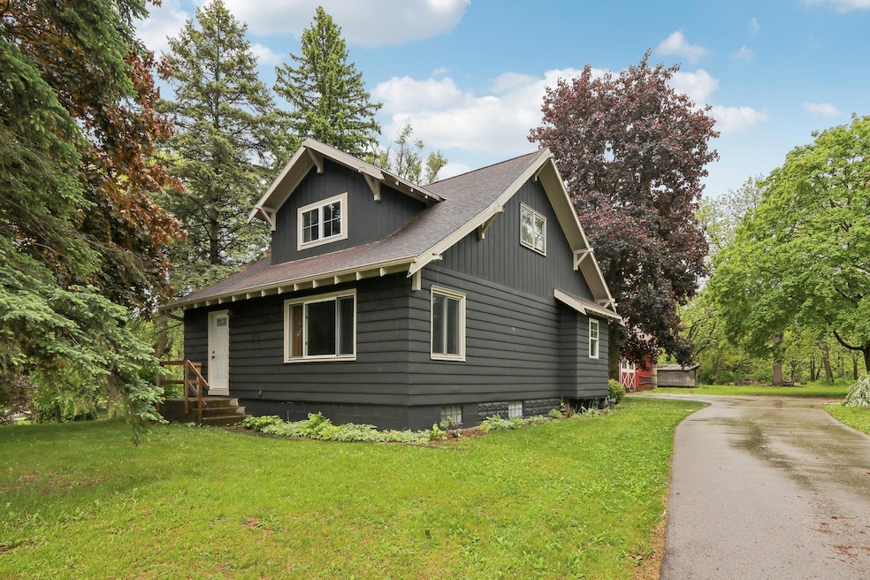 Sold $490,000