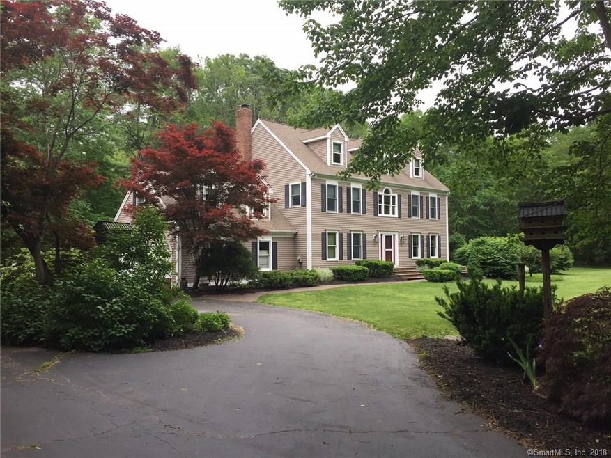 1368 Little Meadow Rd, Guilford, CT 06437 - photo 1