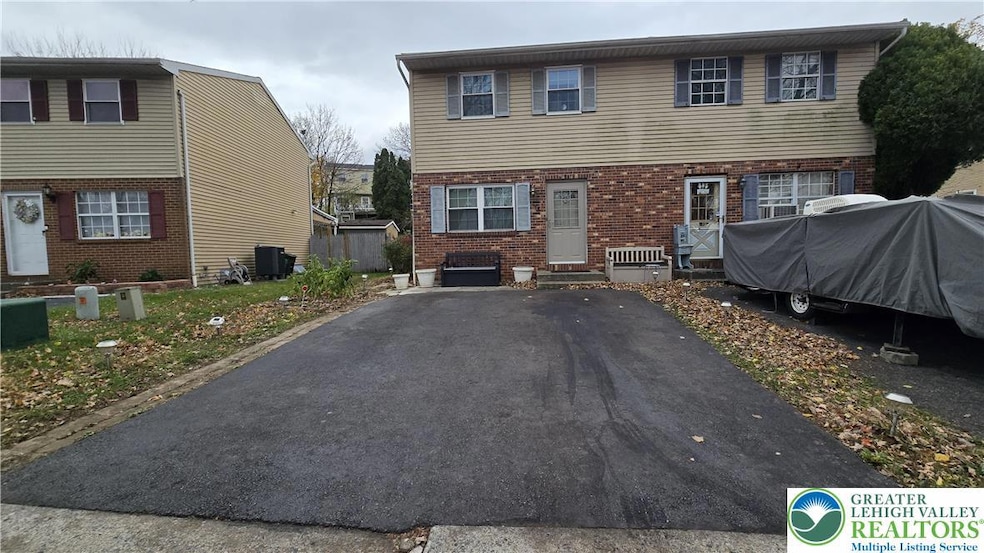 Pending $245,000 • Co-Listing Agent