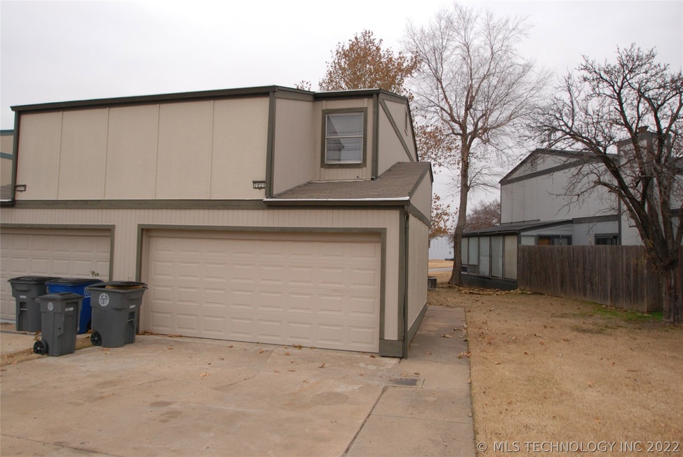 7021 E 33rd St unit 99-15, Tulsa, OK 74145 - photo 1