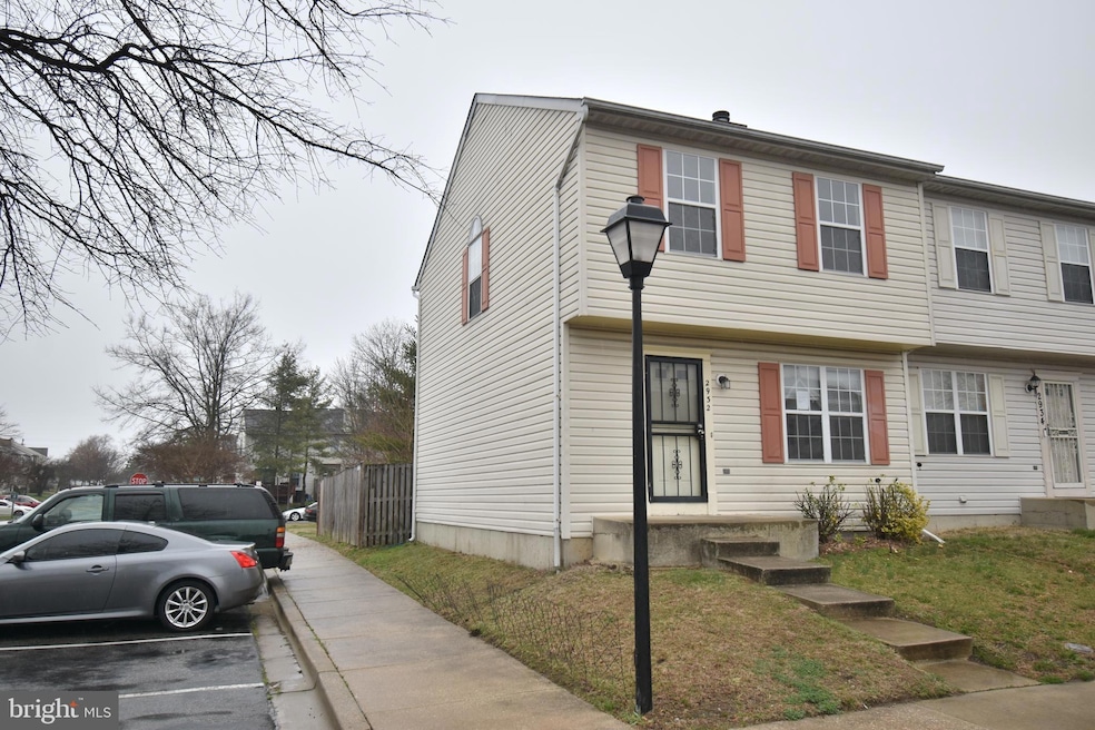 2932 Charredwood Dr, District Heights, MD 20747 - photo 1